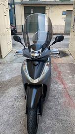 Kymco People 300 GT