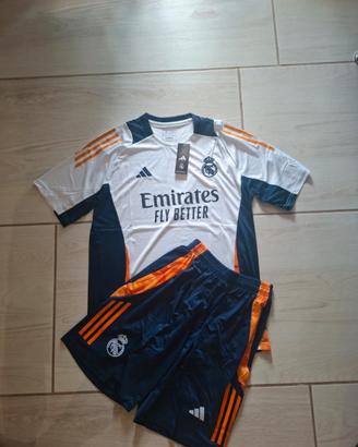 Completo Calcio Real Madrid Taglia XL