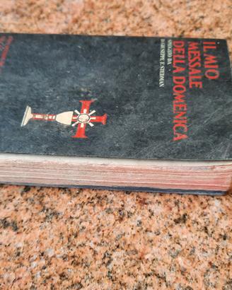 messale della domenica Libro