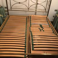 Letto matrimoniale in ferro
