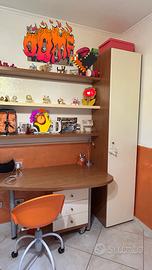 Cameretta completa in legno
