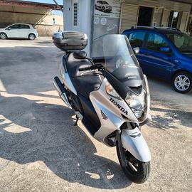 Honda Silver Wing 400