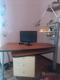 Scrivania Mobil Girgi con sedia