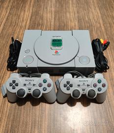 PlayStation 1 SCPH9002 + 2 Joystick  + memory card