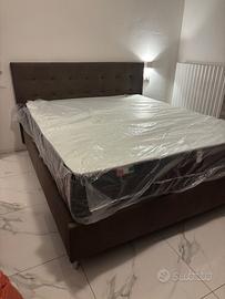 Materasso NUOVO ancora sigillato!