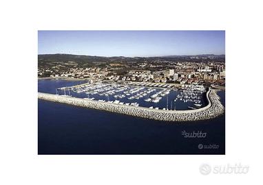 Posto Barca Cala De Medici Rosignano Marittimo