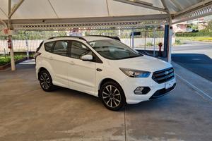 Ford Kuga 1.5 TDCi 120cv 2WD ST-Line X