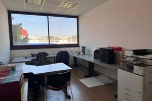 LOCALE COMMERCIALE IN VIA POMEZIA, 1 PORTO D'ASCOL