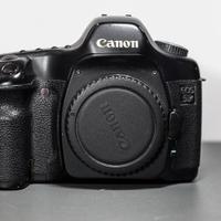 Canon EOS 5D Full Frame DSLR (Old Version)