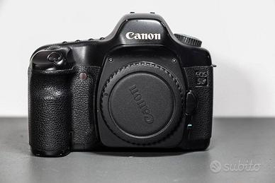 Canon EOS 5D Full Frame DSLR (Old Version)