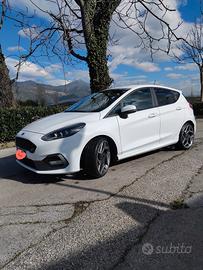 ford fiesta ST