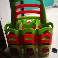 Porta bottiglie di acqua