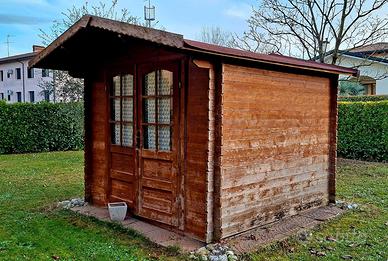 casetta in legno