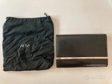 Elegante pochette Extè