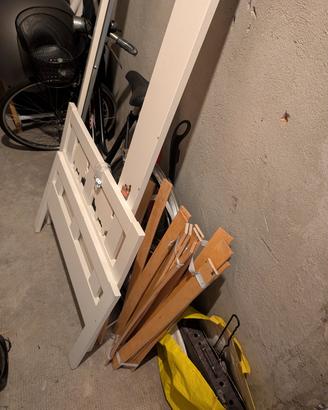lettino bimbo/a  (mo materasso)