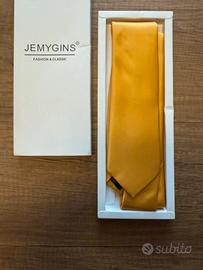 Cravatta oro Jemygins