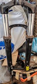 Forcella MTB SR Suntor 