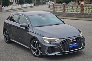Audi A3 SPB 30 TDI S line Interno/esterno Full Mat