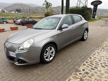 Alfa Romeo Giulietta 1.6 JTDm-2 105 CV Exclusive