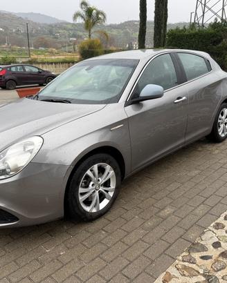 Alfa Romeo Giulietta 1.6 JTDm-2 105 CV Exclusive