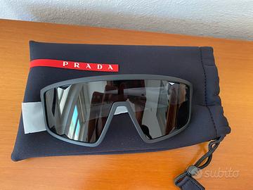 Occhiali Prada Luna Rossa