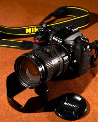 Nikon D7100 + 18 200 VR 9137 Scatti