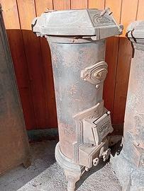 Stufa in ghisa d'epoca