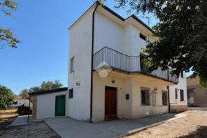 PORZIONE DI BIFAMILIARE A LANCIANO