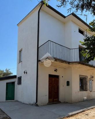 PORZIONE DI BIFAMILIARE A LANCIANO