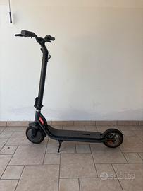 Monopattino elettrico Atomi