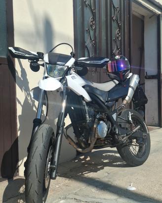 Yamaha wrx125 2012  Leggere bene la descrizione 
