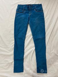 3 jeans per ragazze