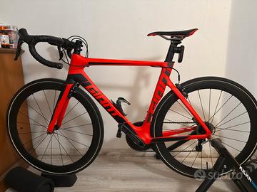 Bici da corsa Giant Propel Advanced Pro FullCarbon