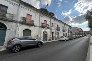 CASA SEMINDIPENDENTE A SAN GIORGIO DEL SANNIO