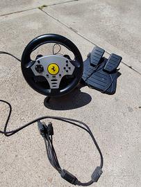 volante e pedali per PC e console thrumaster