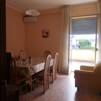 Appartamento in centro a Siderno, zona mare