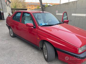 Alfa Romeo 155
