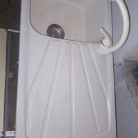 LAVELLO ELLECI con rubinetto 