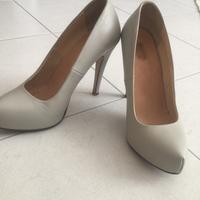 Décolleté con plateau