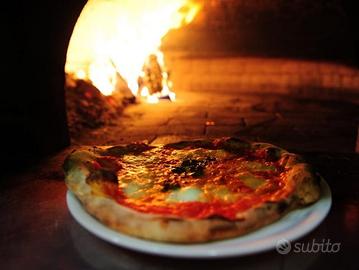 Pizzeria forno a legna