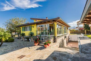 Villa singola Barcellona Pozzo di Gotto