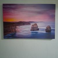 Cornice decorativa da parete.