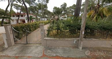 Villa angolare Zona Viale Dei Pini - Castellaneta