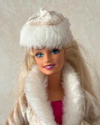 Mattel Barbie 2015 moda nel mondo Russia