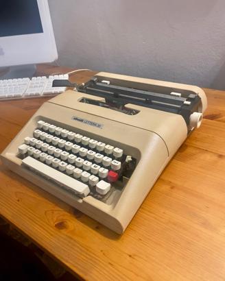 Lettera 35 Olivetti - Macchina da scrivere