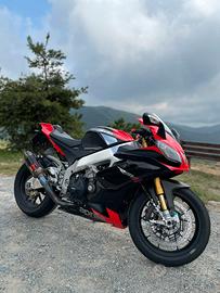 Aprilia RSV4 Factory APRC MY'11