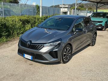 Renault Clio TCe 90 CV Techno 5p