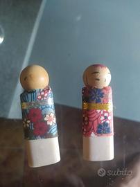 Gommine a forma di bambola Kokeshy