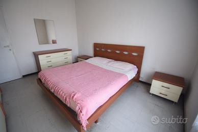 Camera da letto matrimoniale completa