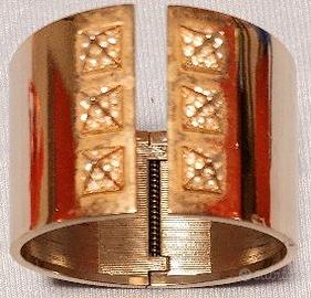 BRACCIALE VINTAGE RIGIDO ALTO
